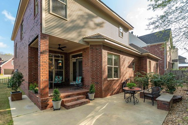 121 Burchwood bay Cove, Hot Springs, AR 71913