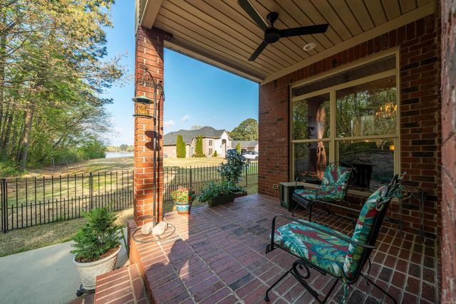 121 Burchwood bay Cove, Hot Springs, AR 71913