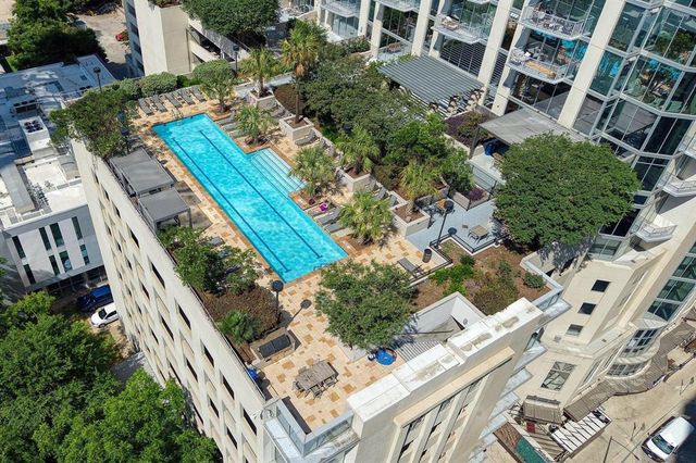 360 Nueces ST 4008, Austin, TX 78701