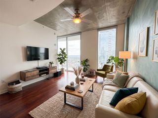 360 Nueces ST 4008, Austin, TX 78701