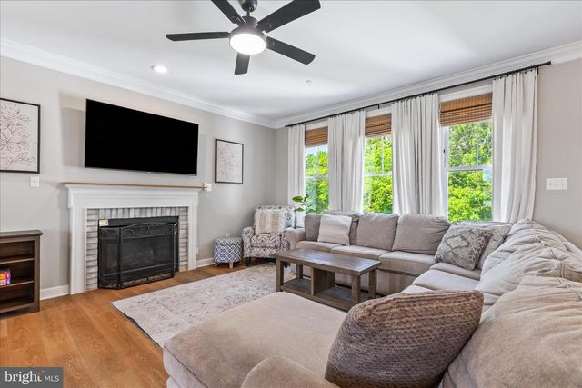 8103 WOODVILLE RD, Mount Airy, MD 21771