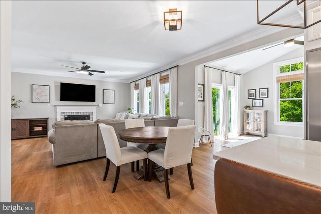 8103 WOODVILLE RD, Mount Airy, MD 21771