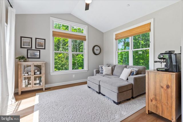 8103 WOODVILLE RD, Mount Airy, MD 21771