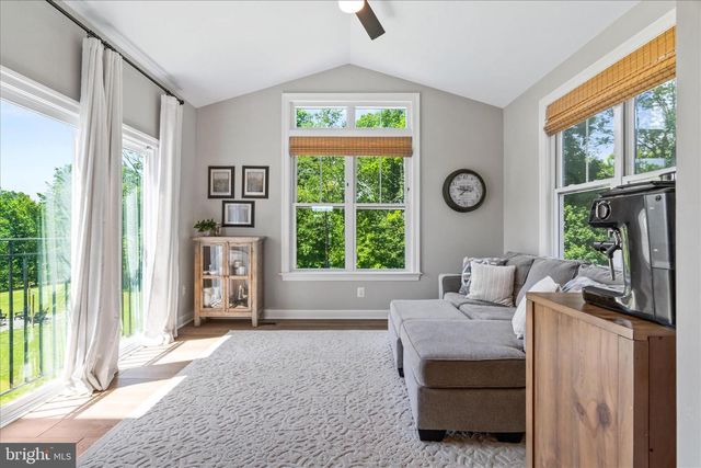 8103 WOODVILLE RD, Mount Airy, MD 21771