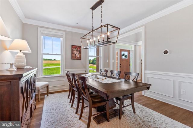 8103 WOODVILLE RD, Mount Airy, MD 21771
