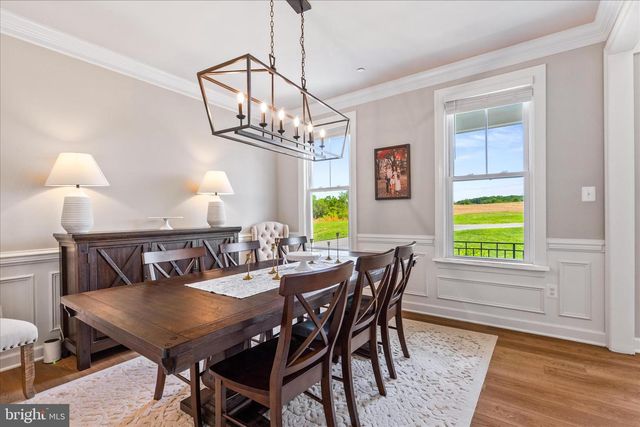 8103 WOODVILLE RD, Mount Airy, MD 21771
