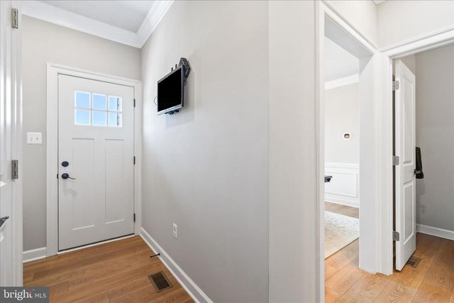 8103 WOODVILLE RD, Mount Airy, MD 21771