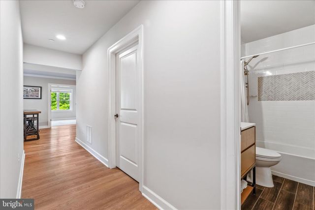 8103 WOODVILLE RD, Mount Airy, MD 21771