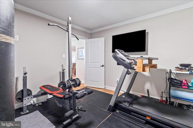 8103 WOODVILLE RD, Mount Airy, MD 21771