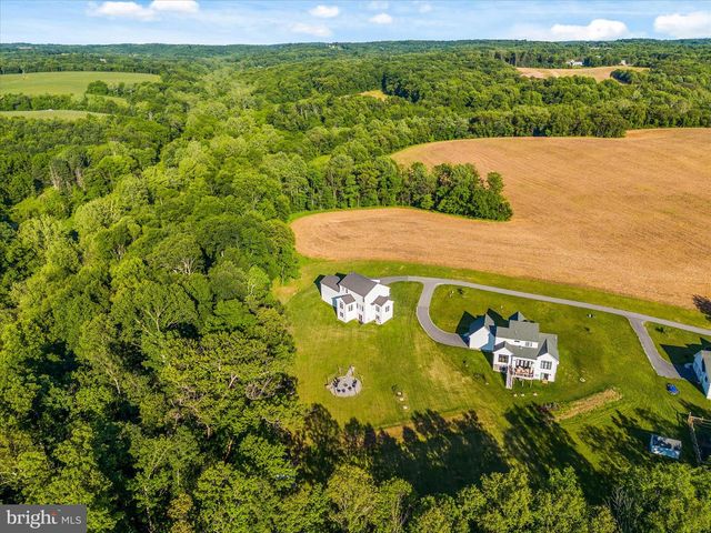 8103 WOODVILLE RD, Mount Airy, MD 21771