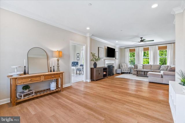 8103 WOODVILLE RD, Mount Airy, MD 21771