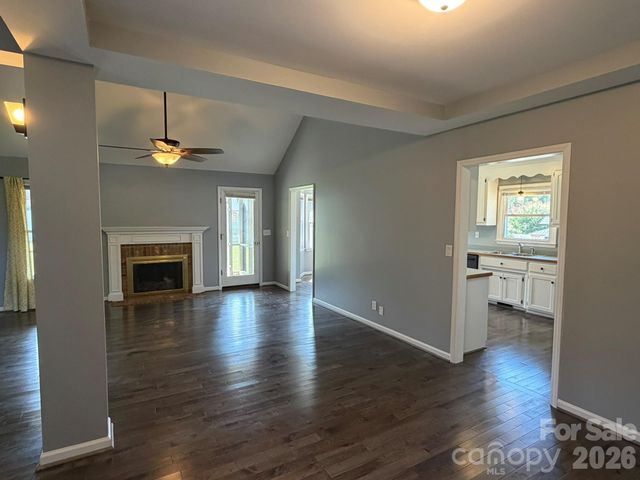 141 Walking Horse Run, Stanley, NC 28164