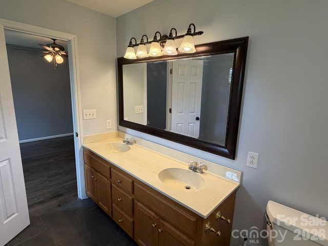 141 Walking Horse Run, Stanley, NC 28164