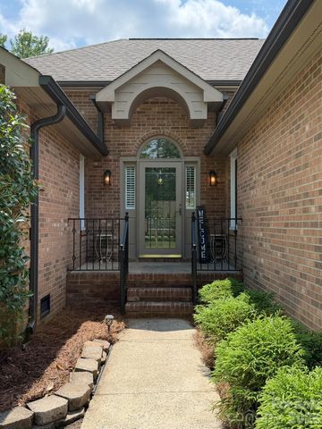 141 Walking Horse Run, Stanley, NC 28164
