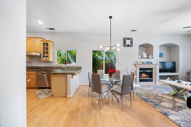 3080 Palmate Way, Sacramento, CA 95834