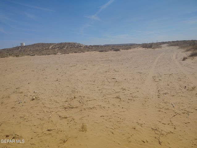 PN-23209 Kaplan Road, Clint, TX 79928