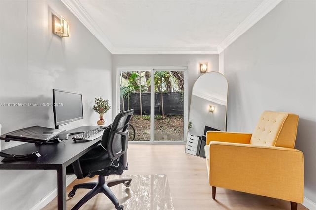 8617 SW 68th Ct 2, Pinecrest, FL 33156