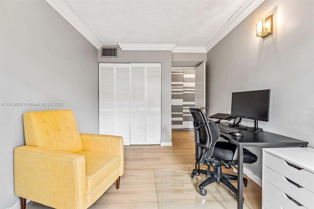 8617 SW 68th Ct 2, Pinecrest, FL 33156