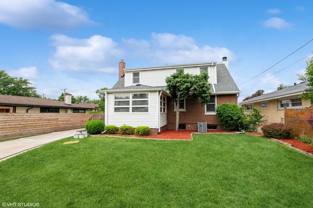 1001 Oakton Street, Park Ridge, IL 60068