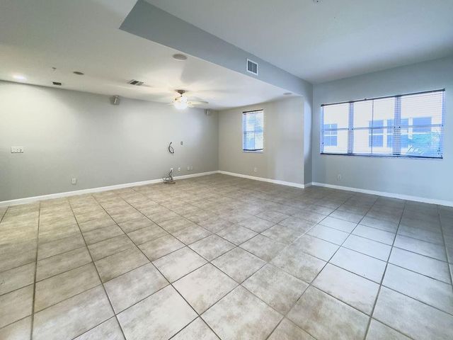 2322 Vintage Drive, Lighthouse Point, FL 33064