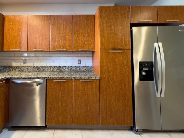 2322 Vintage Drive, Lighthouse Point, FL 33064
