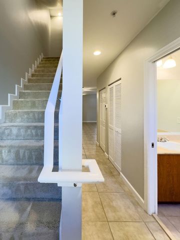2322 Vintage Drive, Lighthouse Point, FL 33064