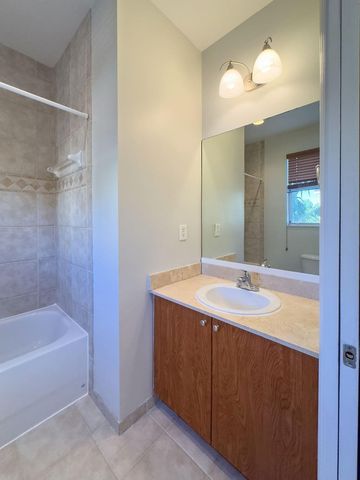 2322 Vintage Drive, Lighthouse Point, FL 33064