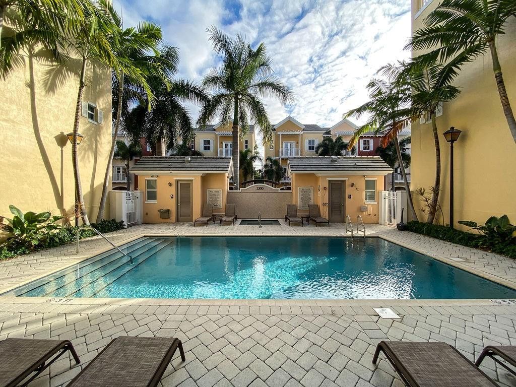2322 Vintage Drive, Lighthouse Point, FL 33064