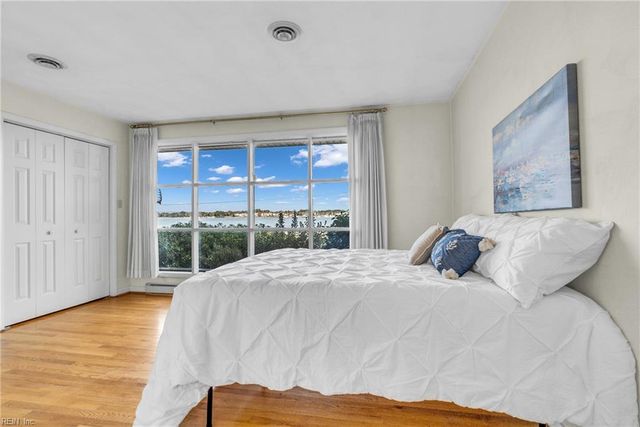 1 Warwick ST, Portsmouth, VA 23707