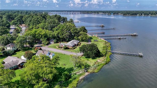 1 Warwick ST, Portsmouth, VA 23707