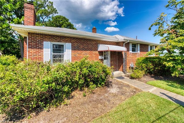 1 Warwick ST, Portsmouth, VA 23707