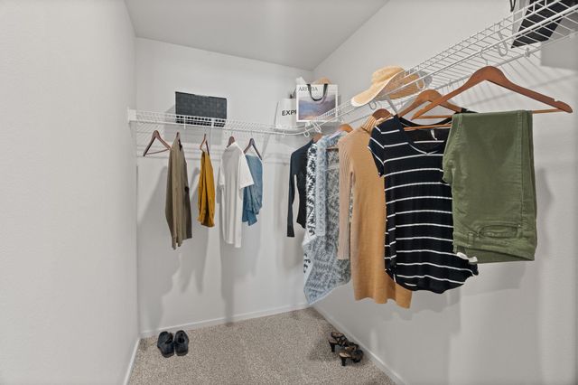 13528 W Crosswinds Ave, Airway Heights, WA 99001