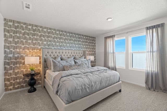 13528 W Crosswinds Ave, Airway Heights, WA 99001