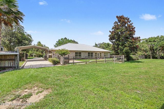 3525 Gloria Avenue, Mims, FL 32754