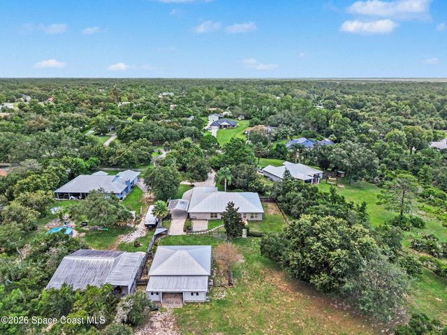 3525 Gloria Avenue, Mims, FL 32754