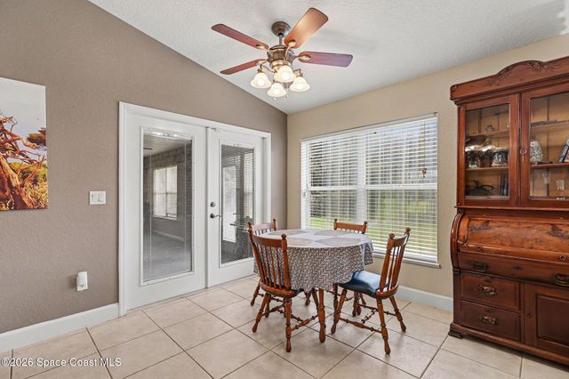 3525 Gloria Avenue, Mims, FL 32754