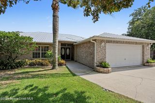3525 Gloria Avenue, Mims, FL 32754