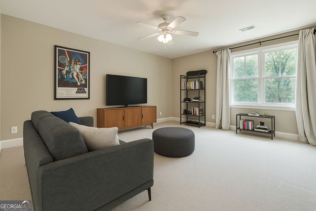 555 Mountains Edge, Peachtree City, GA 30269