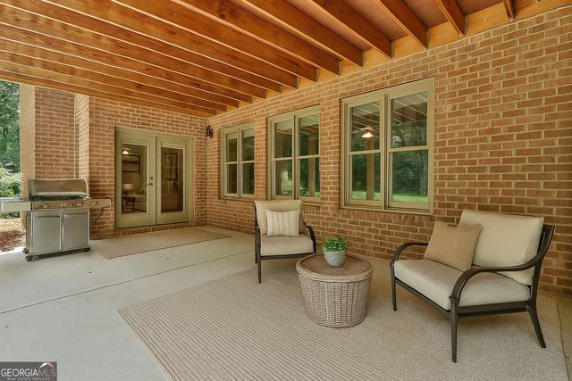 555 Mountains Edge, Peachtree City, GA 30269