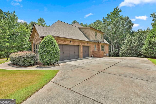555 Mountains Edge, Peachtree City, GA 30269