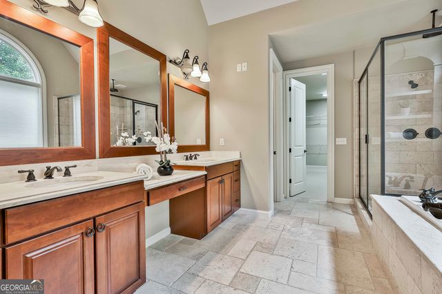 555 Mountains Edge, Peachtree City, GA 30269