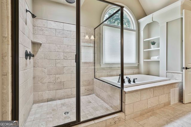 555 Mountains Edge, Peachtree City, GA 30269