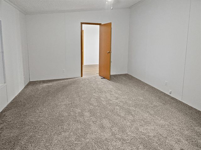 253 E Scarlet Oak Drive, Coopersville, MI 49404