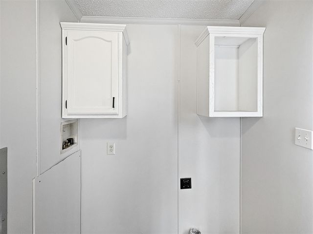 253 E Scarlet Oak Drive, Coopersville, MI 49404