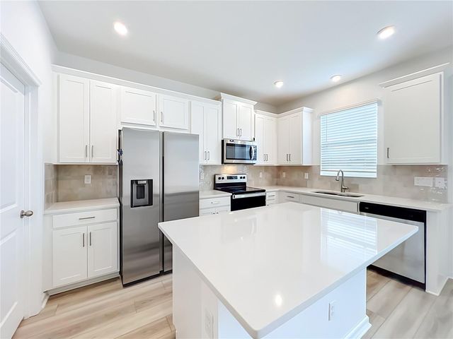 746 SPRING PALMS LOOP, Orlando, FL 32828