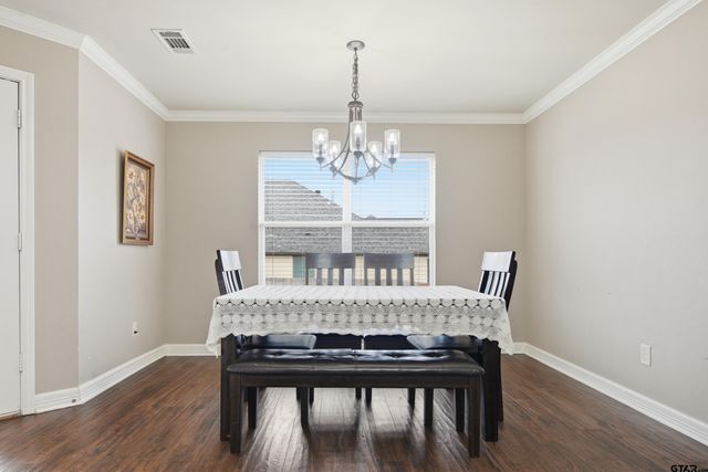 1741 Elk River Rd, Tyler, TX 75703