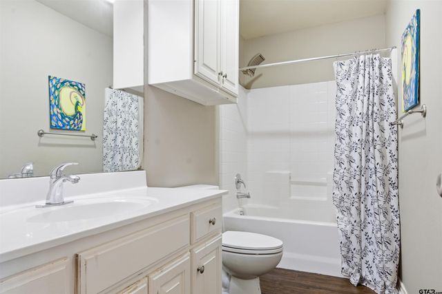 1741 Elk River Rd, Tyler, TX 75703