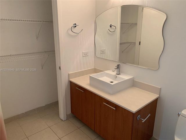 3301 NE 1st Ave H1903, Miami, FL 33137