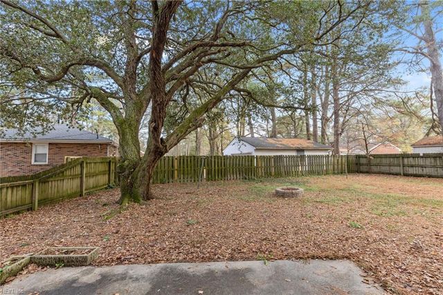 3403 Lilac DR, Portsmouth, VA 23703