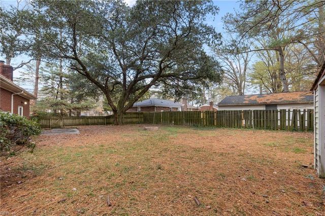 3403 Lilac DR, Portsmouth, VA 23703